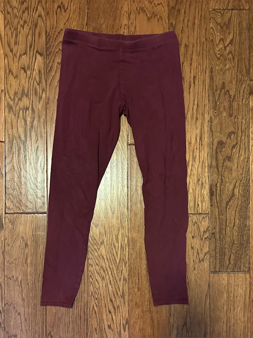 Burgundy leggings